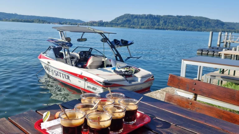 Wakesurf, bateau, Lac de Bienne, chill